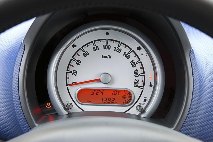  Opel Agila 2008 года  (фото 33 из 107)